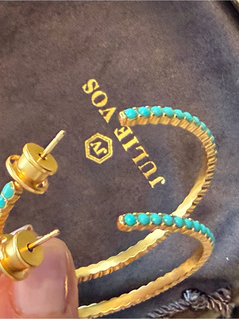 New in Box Julie Vos Juliette Large Hold Turquoise Blue Hoop Earrings - Picture 10 of 14